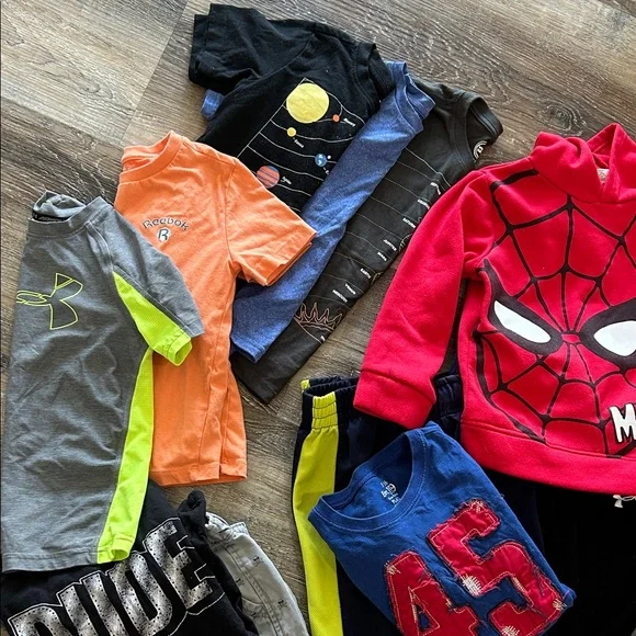 Boys clothing lot size 5/6 (some larger 4). - Picture 2 of 5